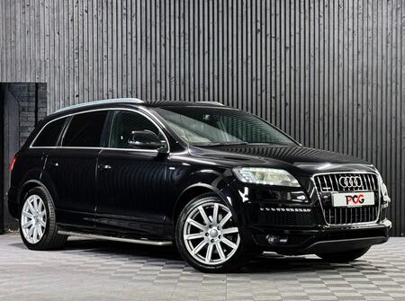 AUDI Q7 3.0 TDI V6 S line